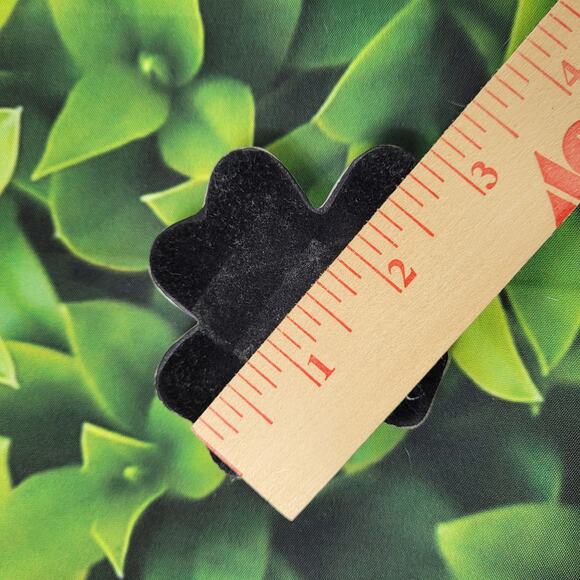 Silvertone Shamrock Paperweight with Irish Blessing - Picture 3 of 4